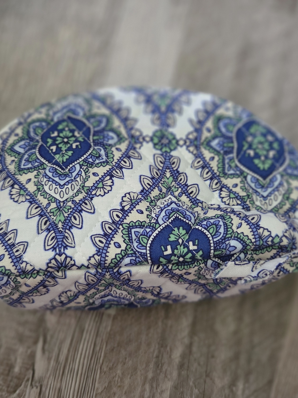 Bath & Body Works X Vera Bradley Blue Paisley Comestic Travel Bag 4PC Gift Set - Picture 5 of 16